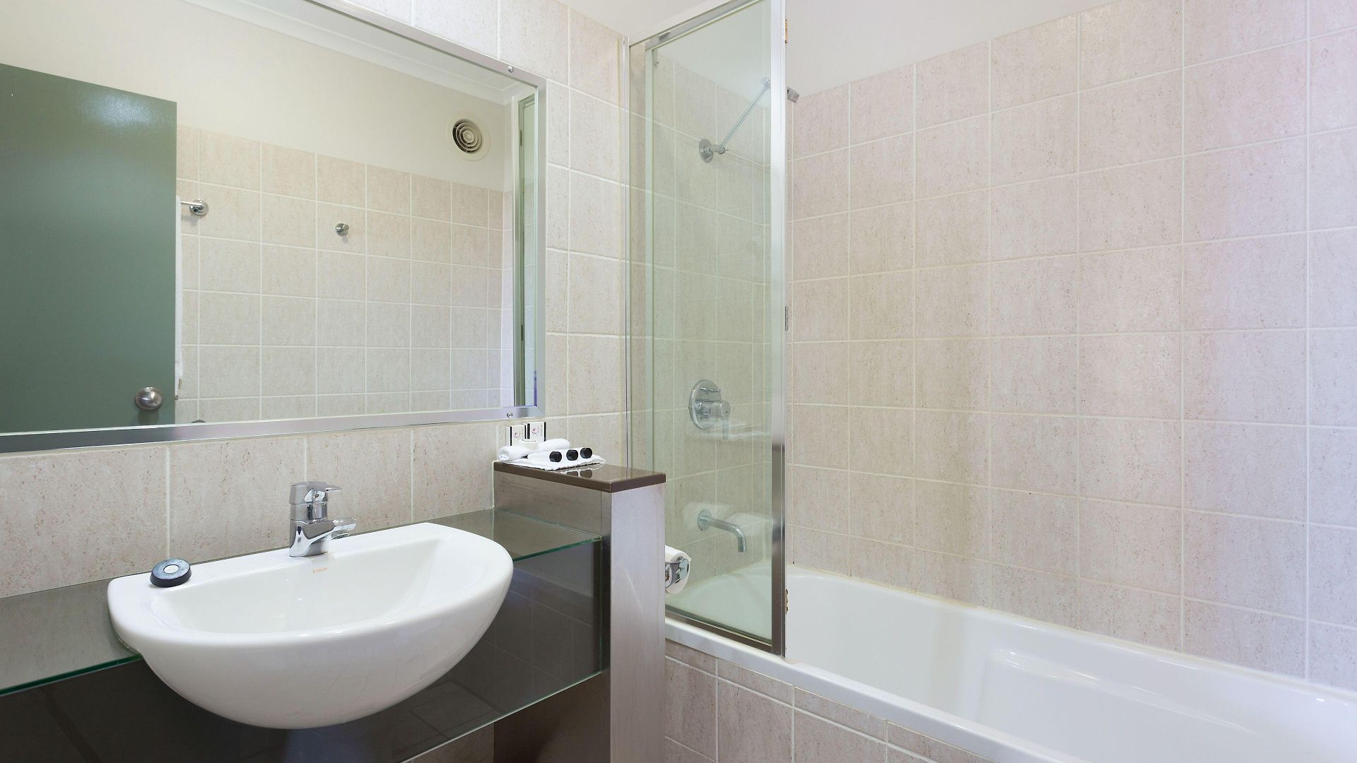 Motel Rocklea International