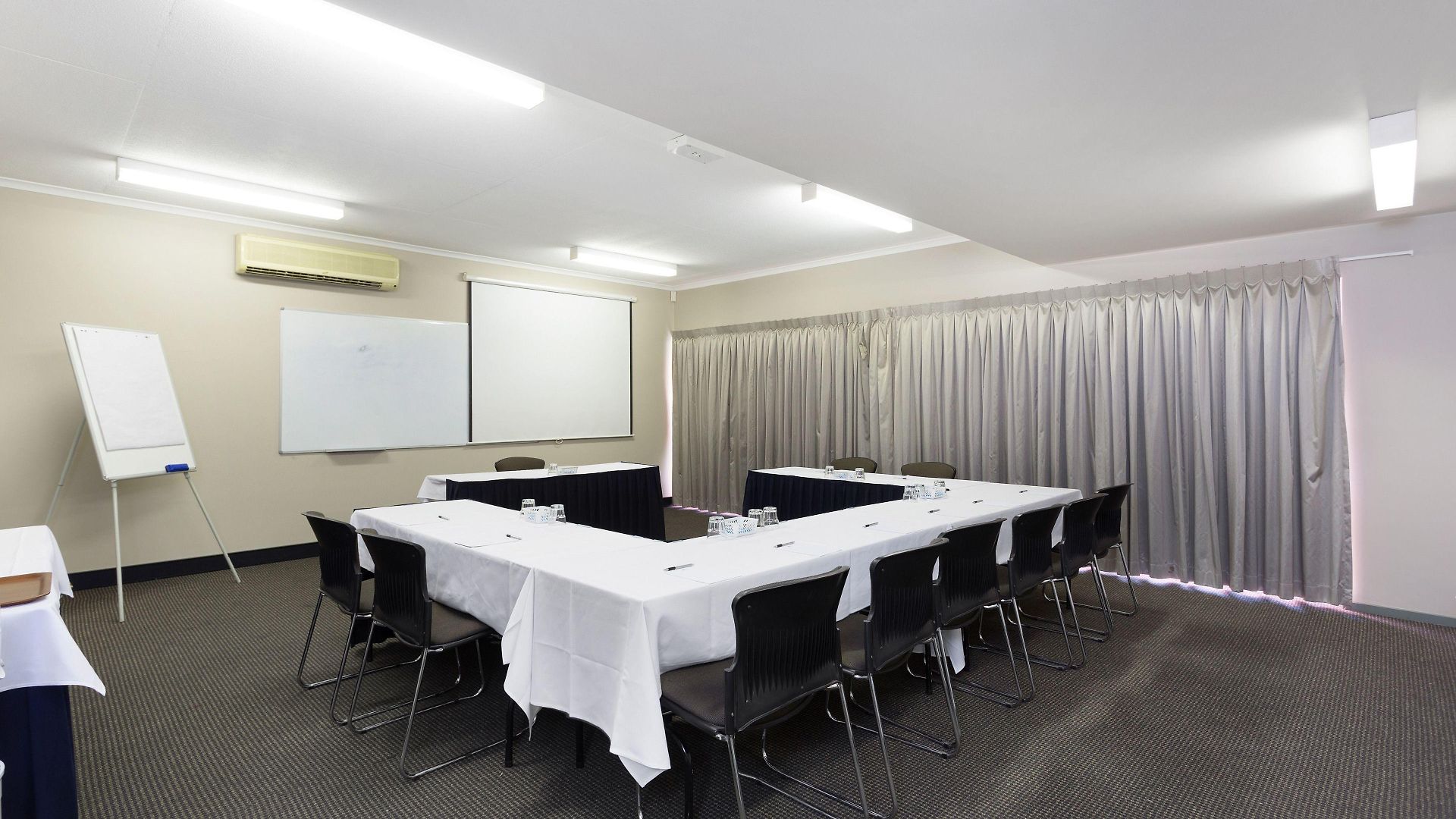 Rocklea International 4* Brisbane
