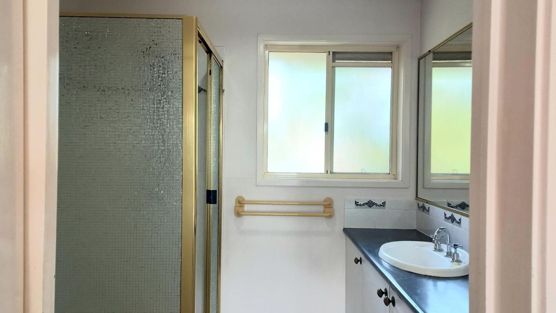 3mins Walk To Shopping Centre&city Bus, Airport Brisbane