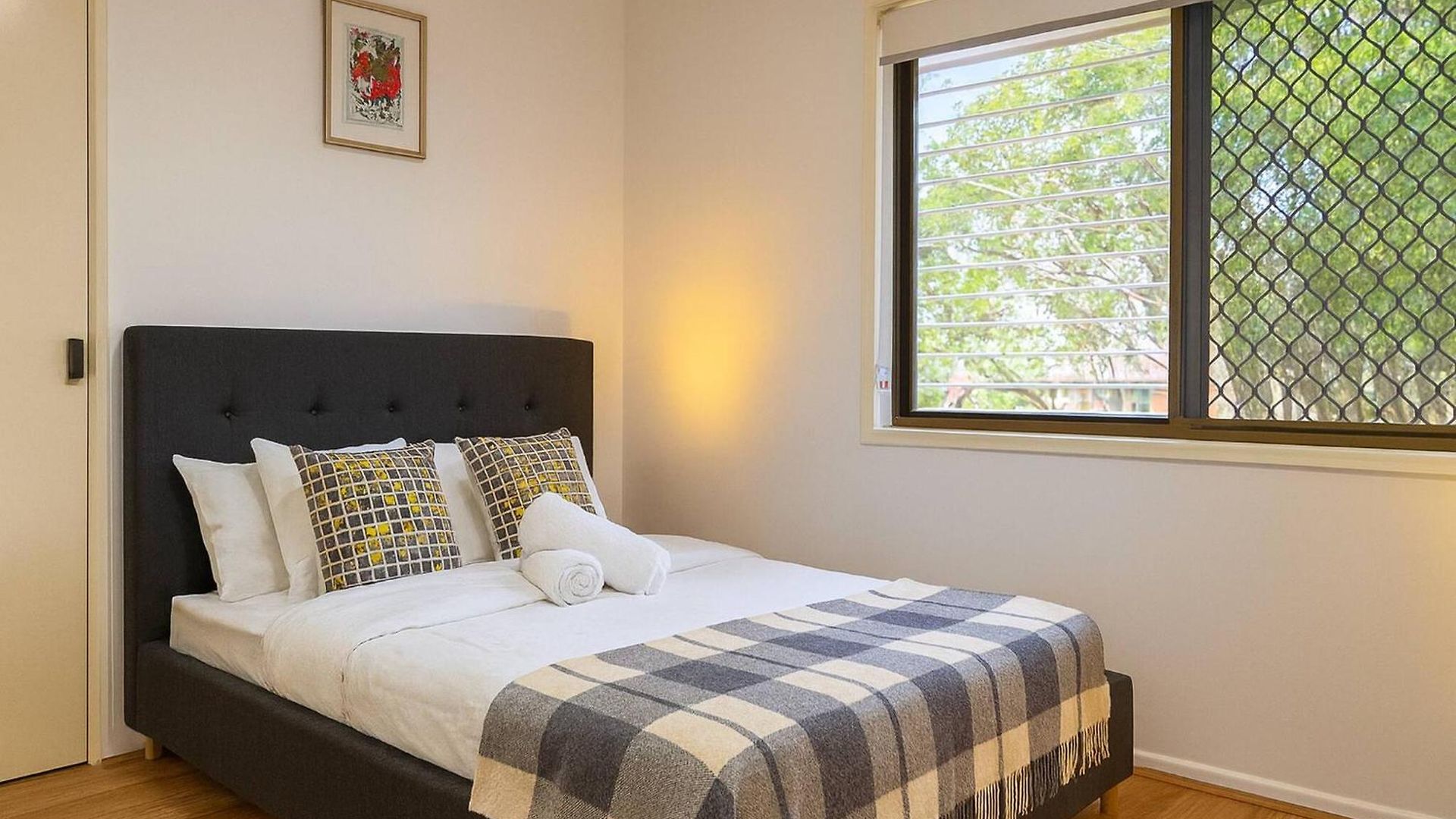 Vintage Soul - Spacious 5br Family Retreat In Macgregor Holiday home