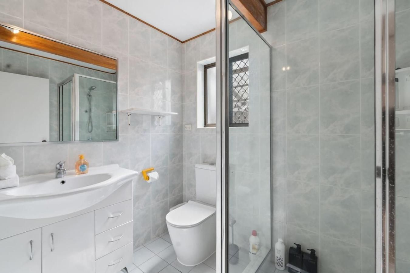 Urban Comfort Cozy And Convenient With A Shared Pool Brisbane
