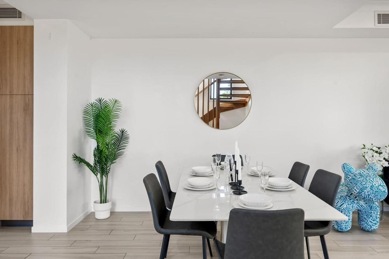 Sunhaven Escape Three Storey Comfort For Families Holiday home *