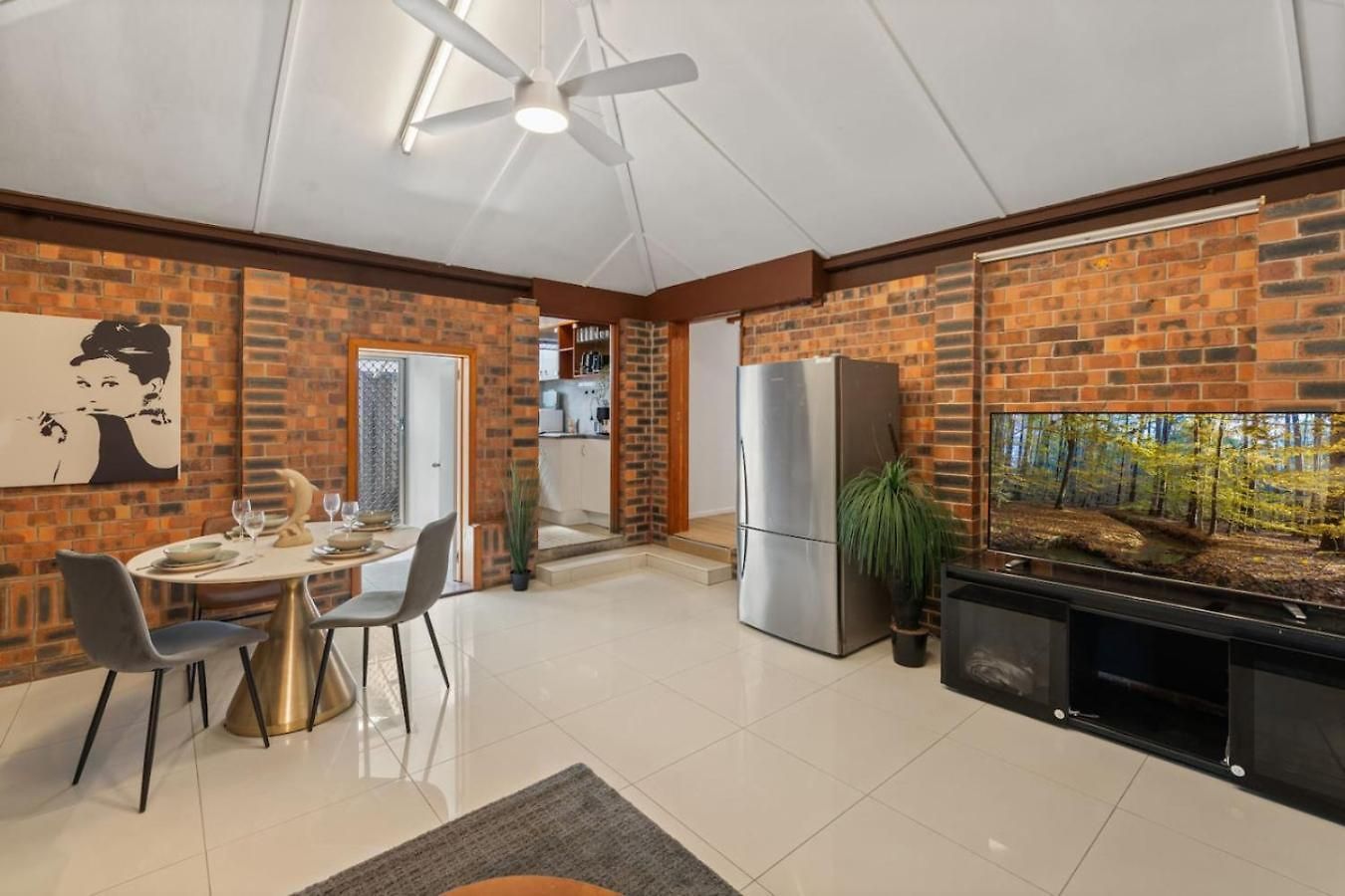 Urban Comfort Cozy And Convenient With A Shared Pool * Brisbane