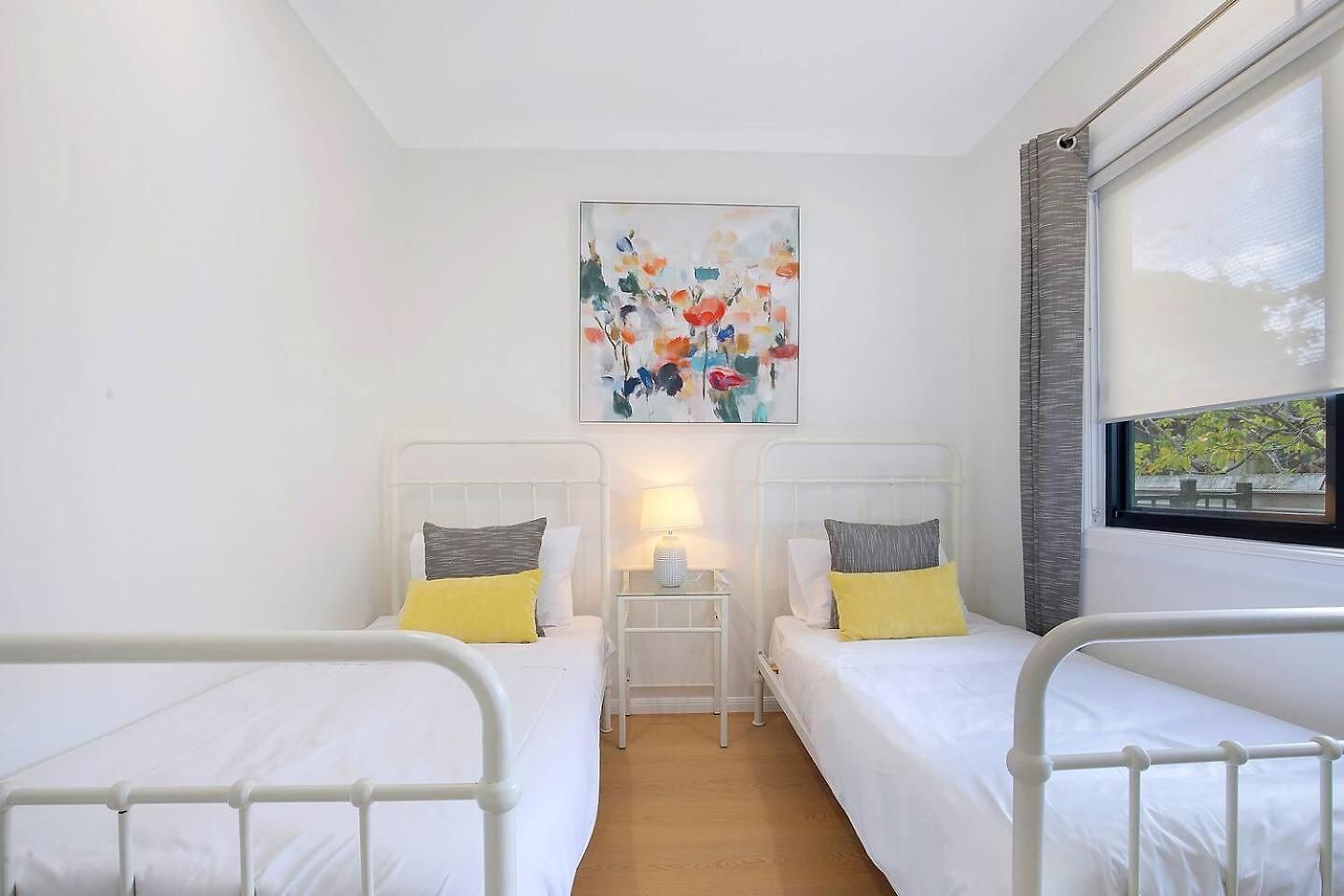 Poolside Family Near Shopping Towns Guest house 4*
