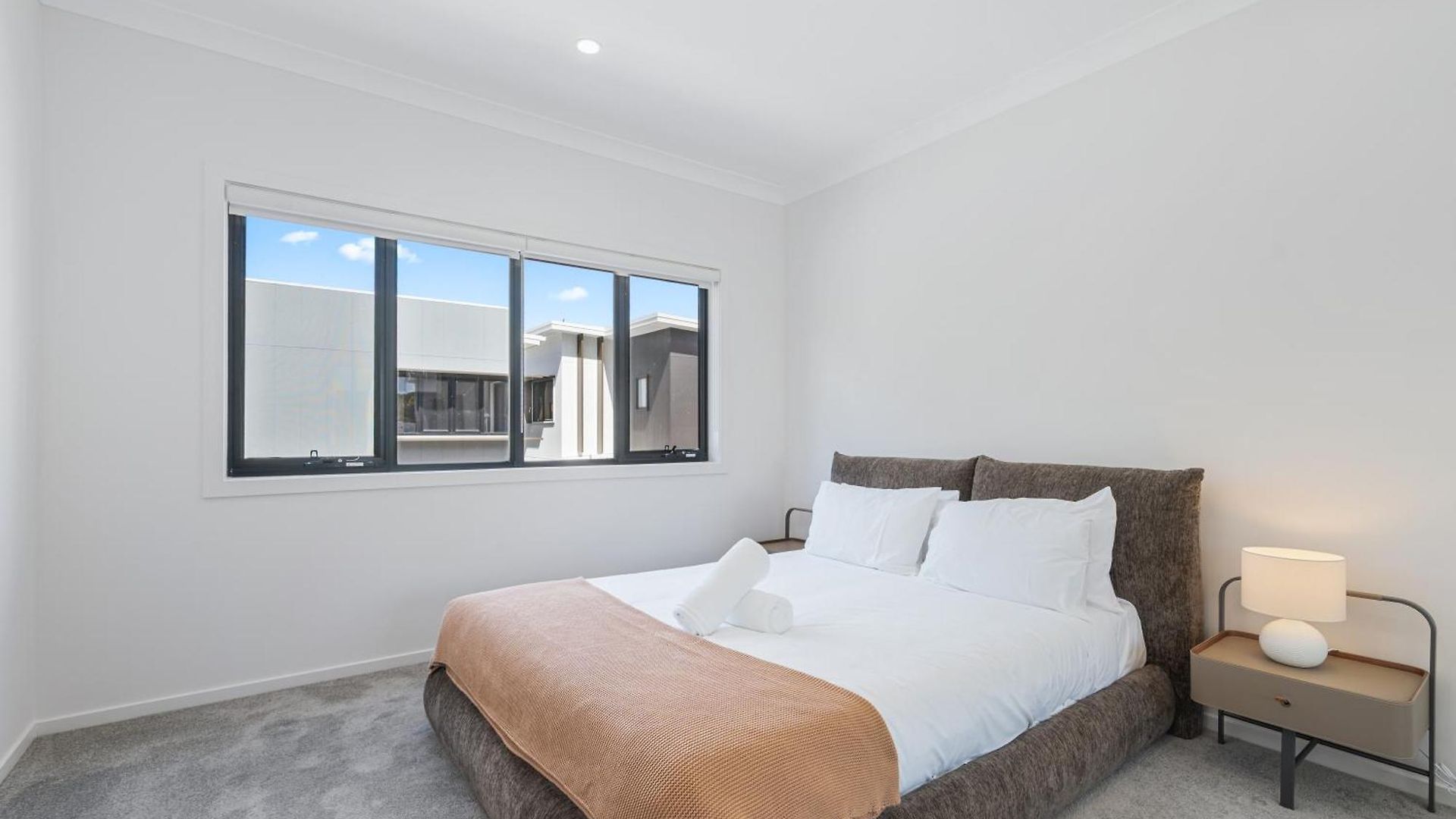 Cassa Aura Place - Modern 4br Homes Holiday home