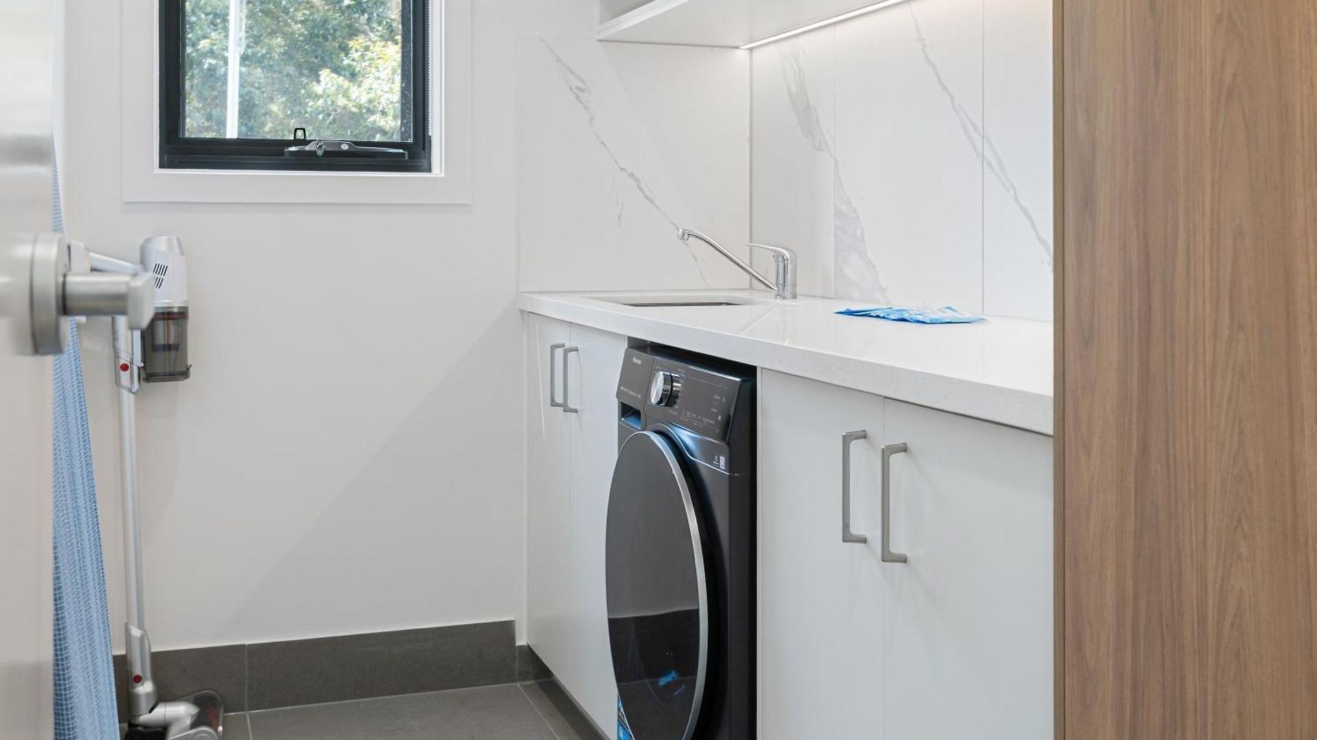 Cassa Aura Place - Modern 4br Homes * Brisbane