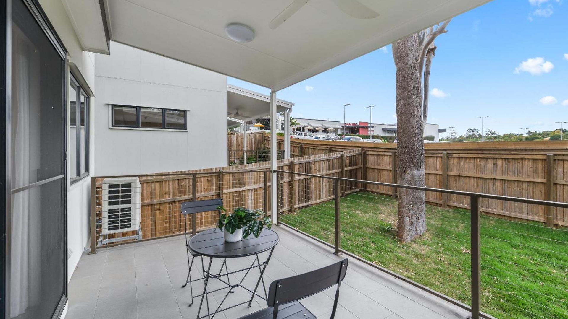 Cassa Aura Place - Modern 4br Homes Holiday home *