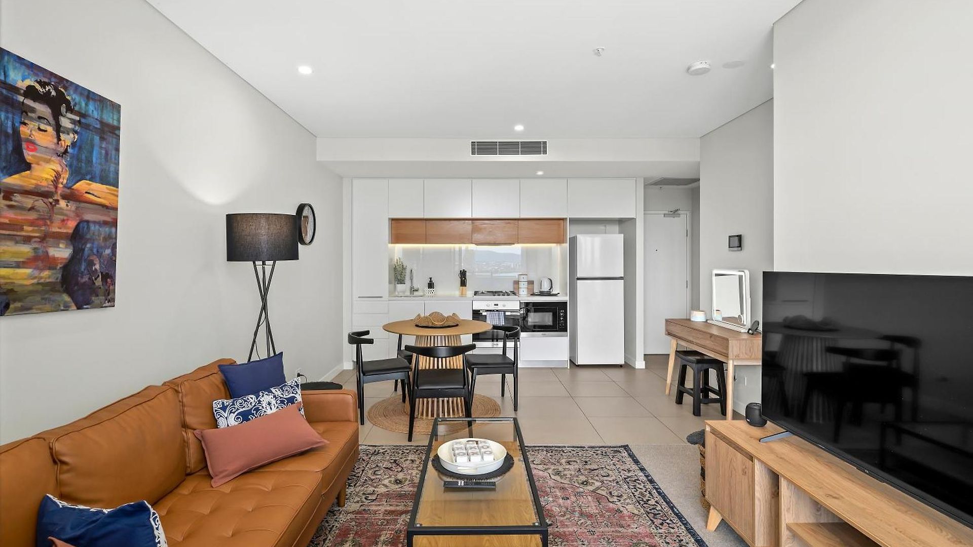 River View 1Br With Amazing Rooftop Pool & Parking