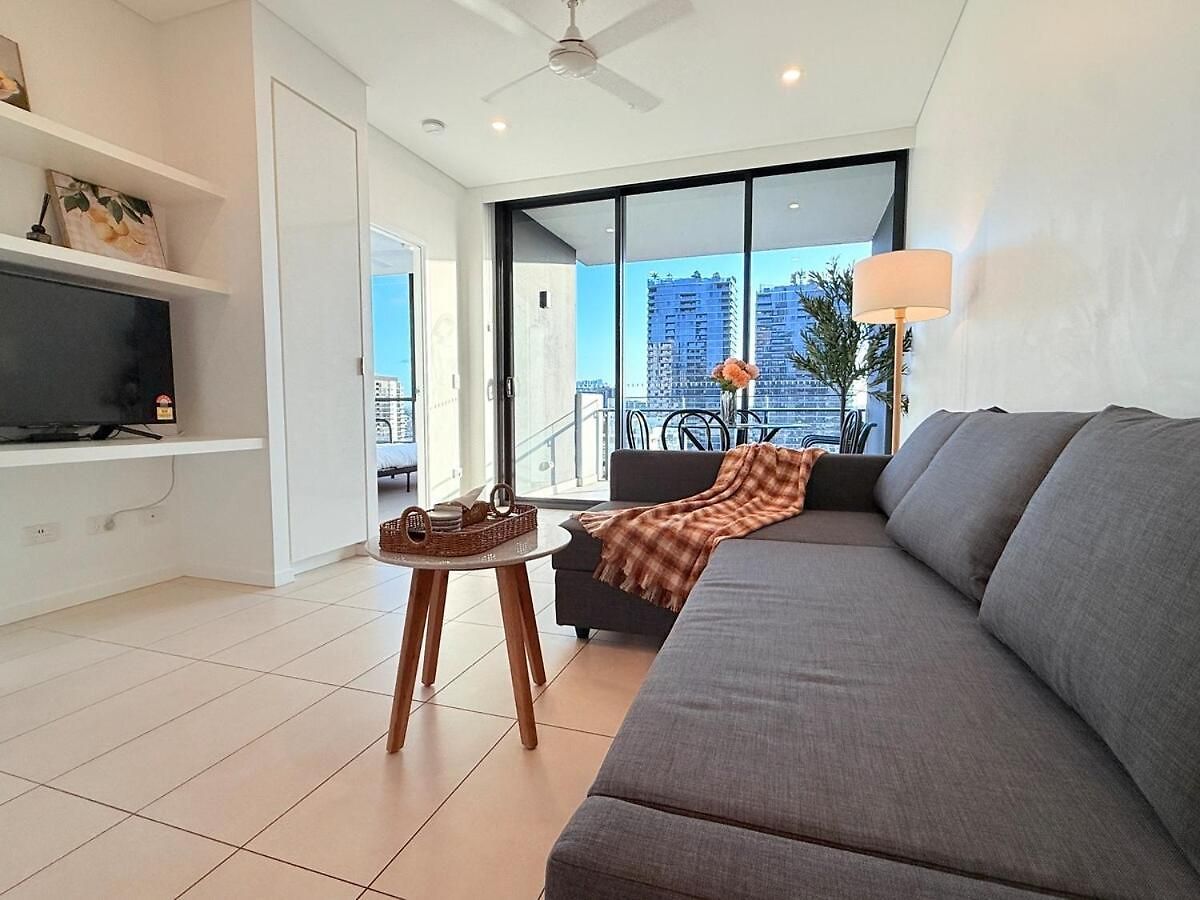 The Cityscape Pad With 2br, 3-bed & Free Parking Apartment