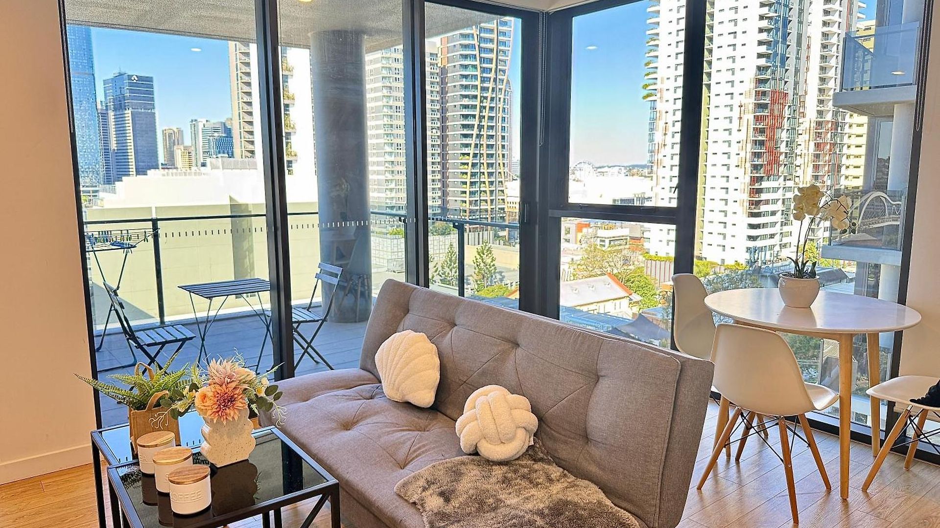 Modern Vibrant - 1br Pool&gym Sauna Bo31506-1 Apartment *