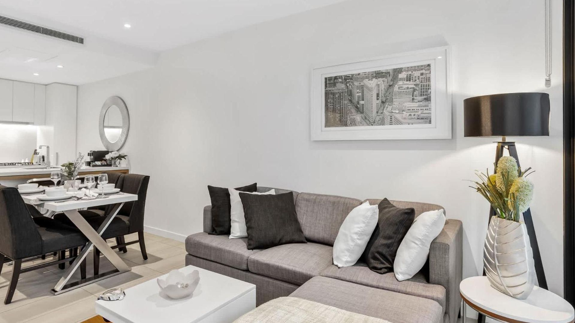 Stylish Valley In Hub Apartment Brisbane
