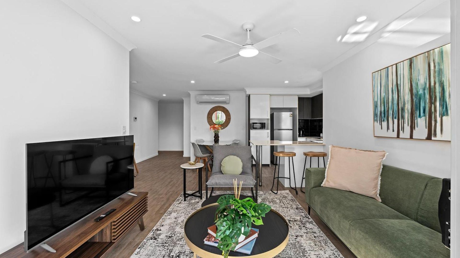 Bright And Stylish 2br With Spacious Balcony And Wifi Apartment *
