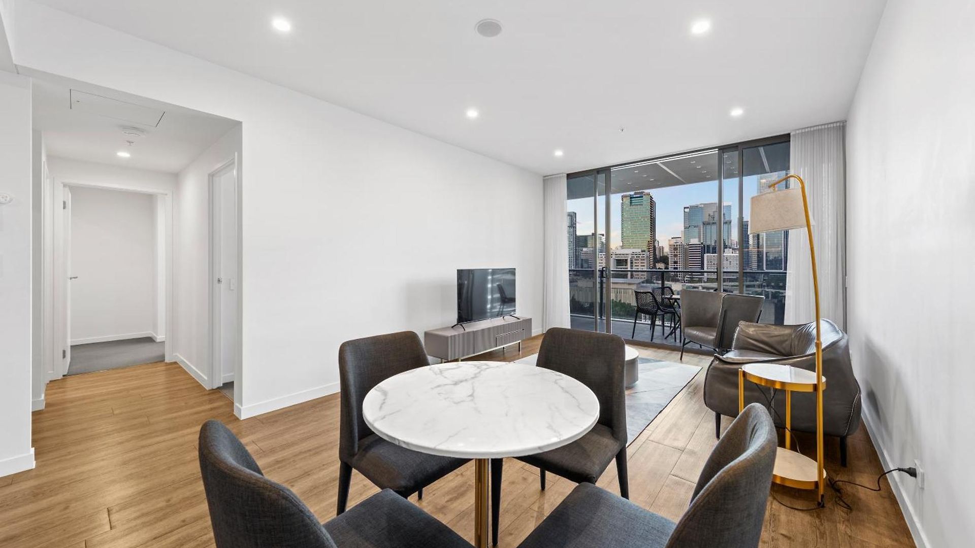 Apartment Soft Glow Serene Lucid 2br Brisbane