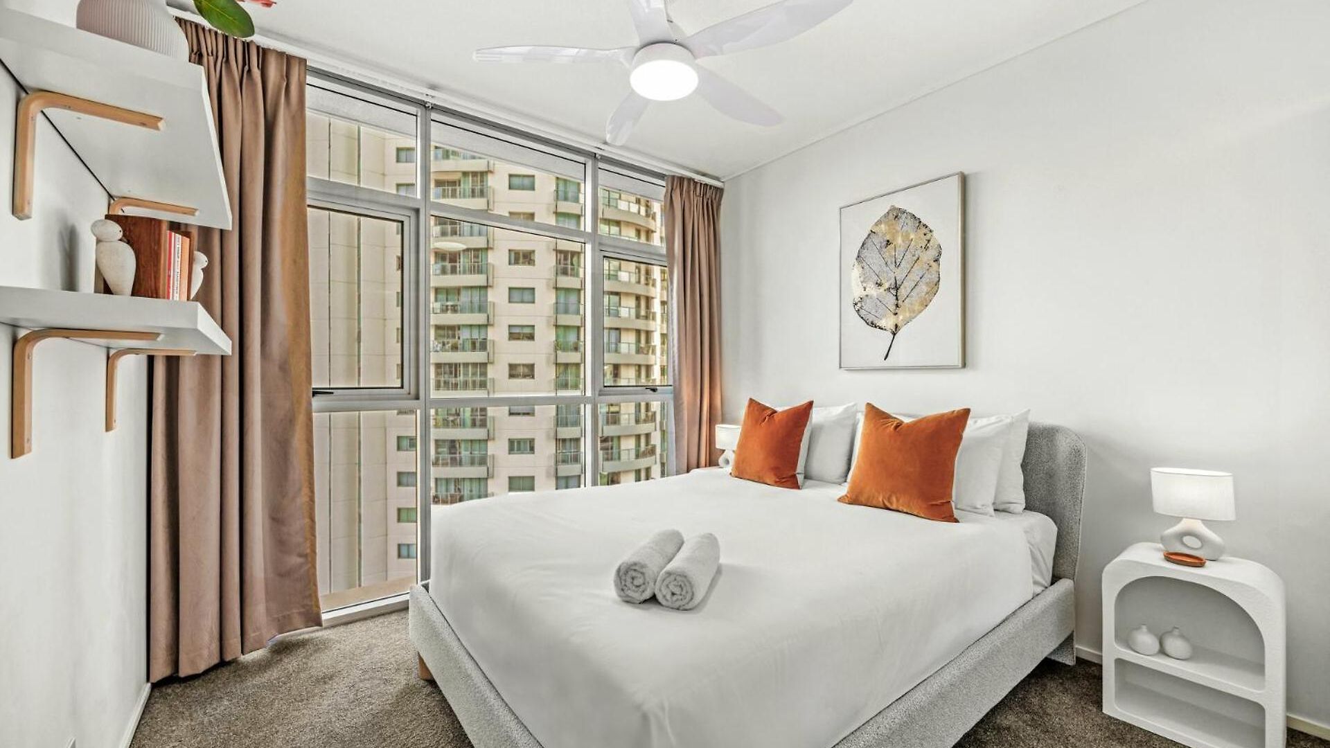 River Views 2 Bed 2 Bath Secure Parking Brisbane