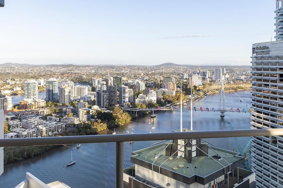 Apartment Amazing 2bed-2bath-1car-balcony-views - Cbd *
