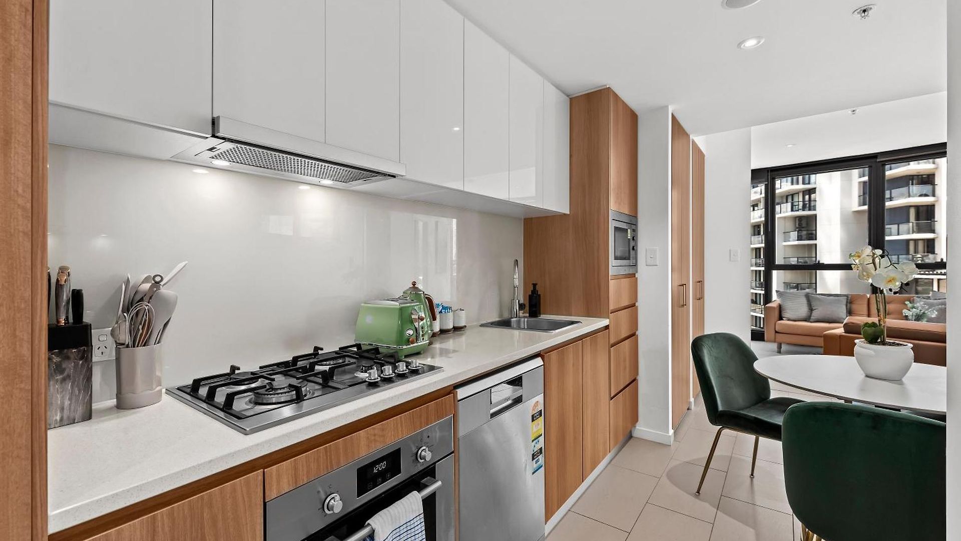 Stunning 2br - Tallest Building In Cbd Pool, Gym Apartment Brisbane