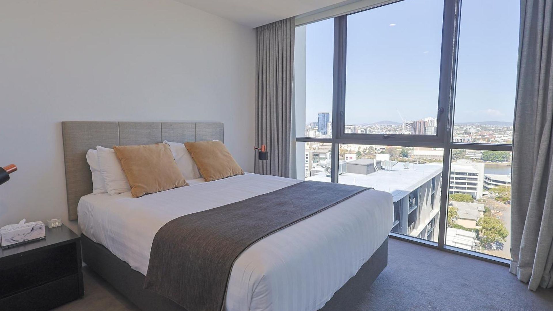 Riverview 2br With Pool And Parking Near Suncorp Apartment