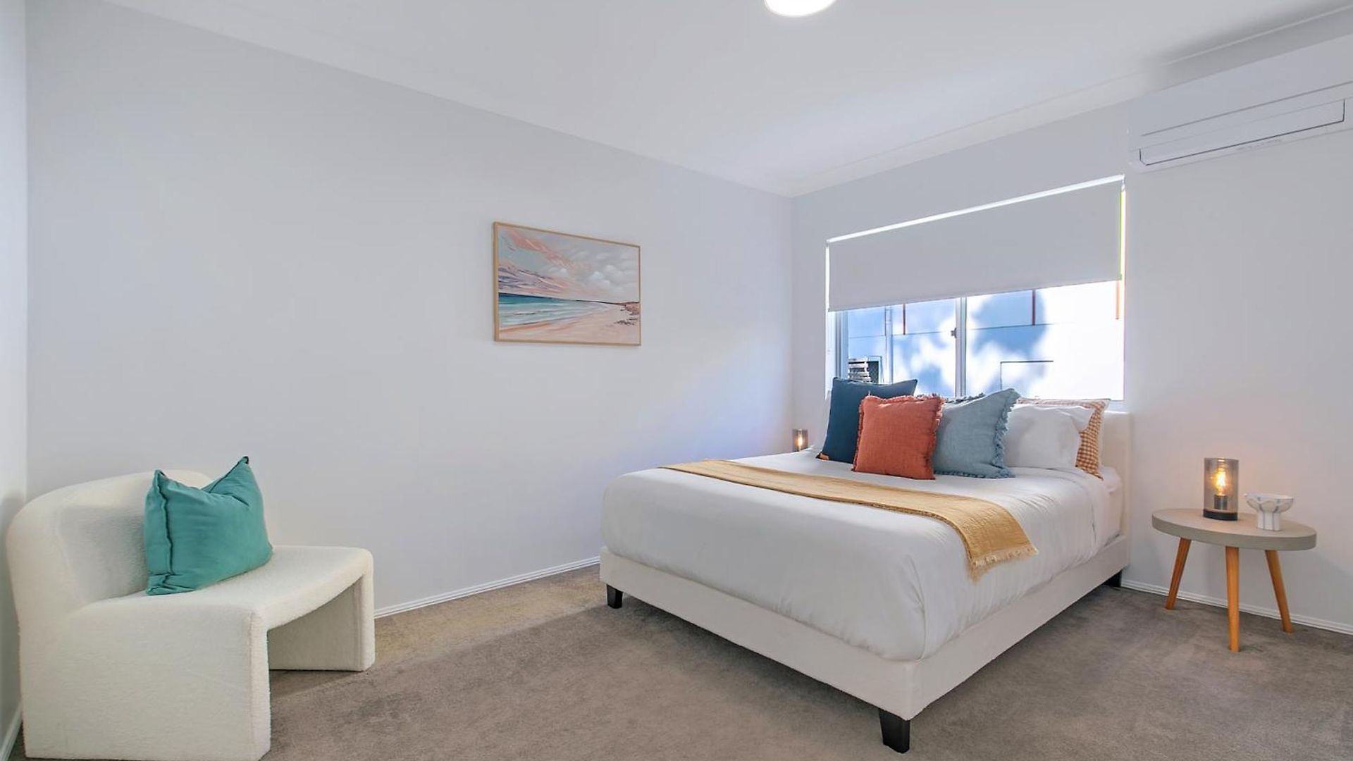 Spacious 3-bed Coorparoo Apartment *