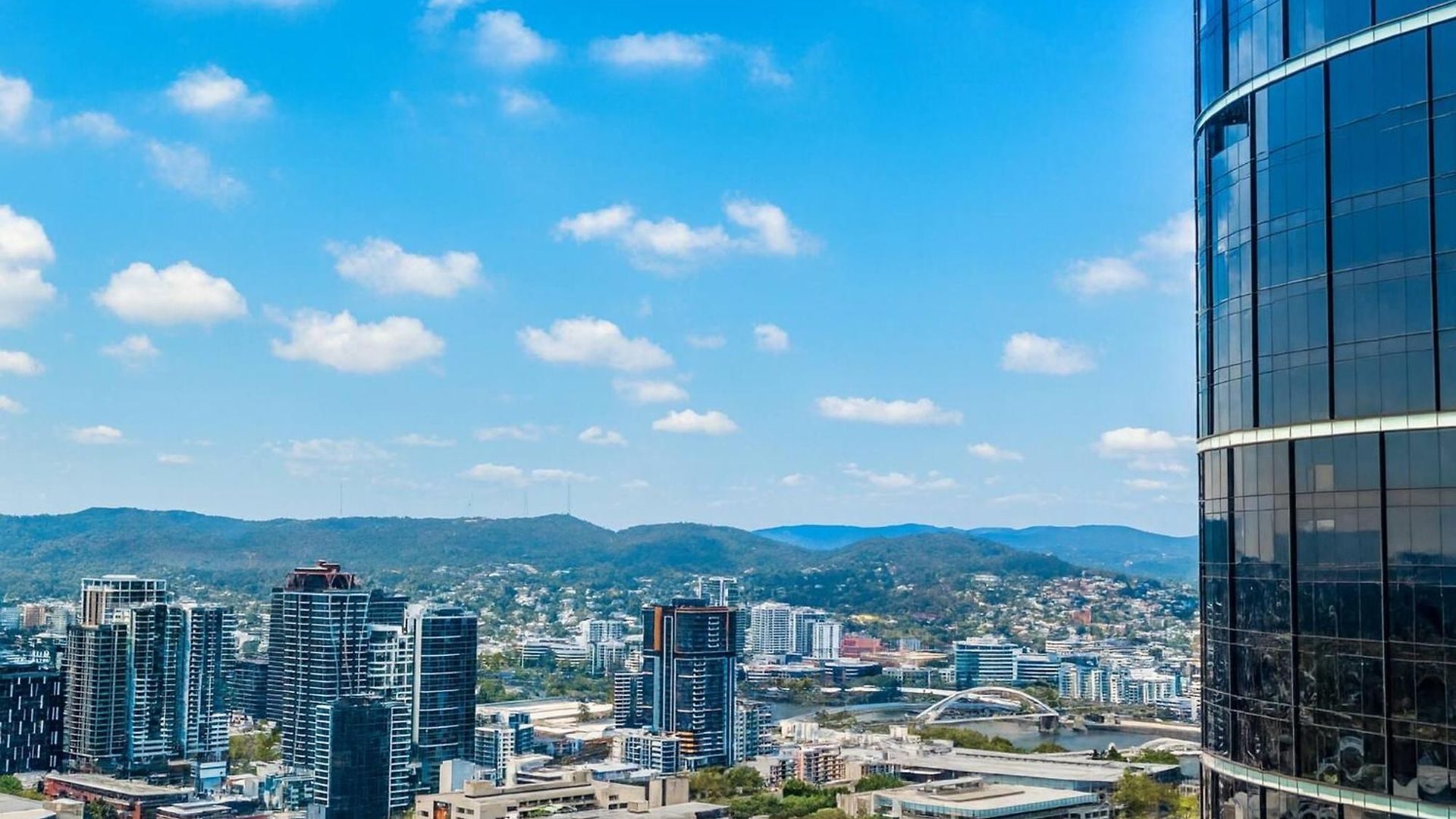 2bedroom Gleaming Riverfront - View Free Carpark Brisbane