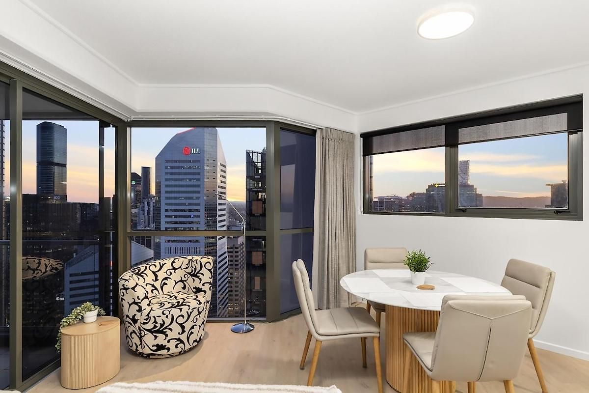 Apartment Amazing 2bed-2bath-1car-balcony-views - Cbd *
