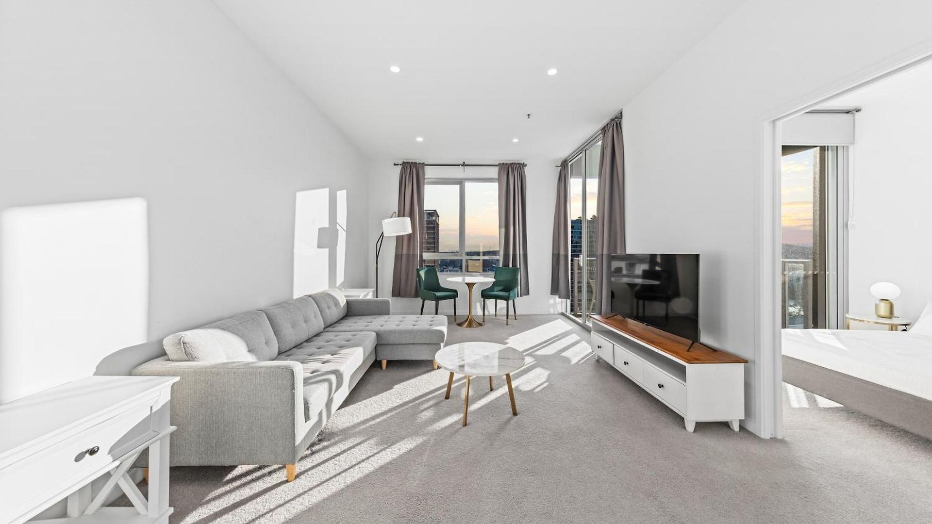 Serene 1br Escape In South Apartment *