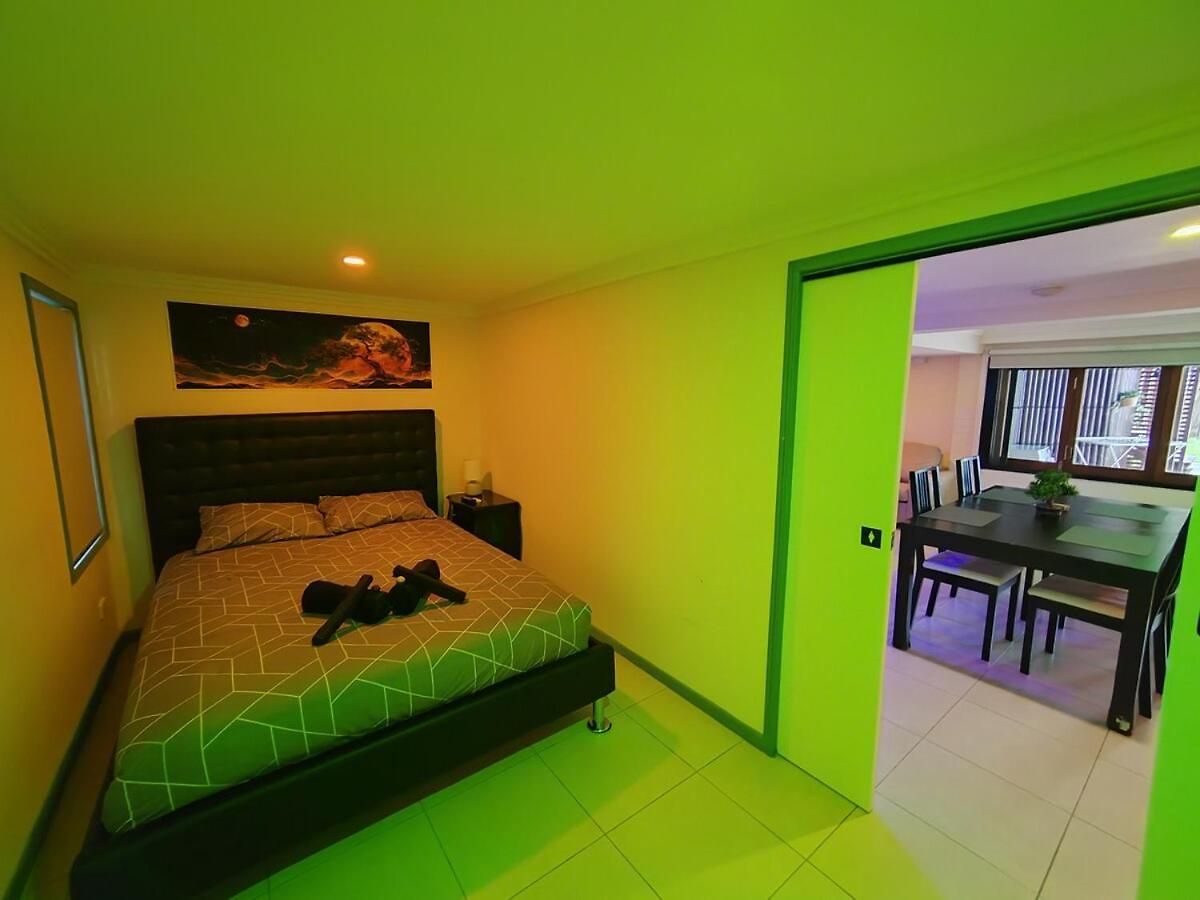 Apartment Place *