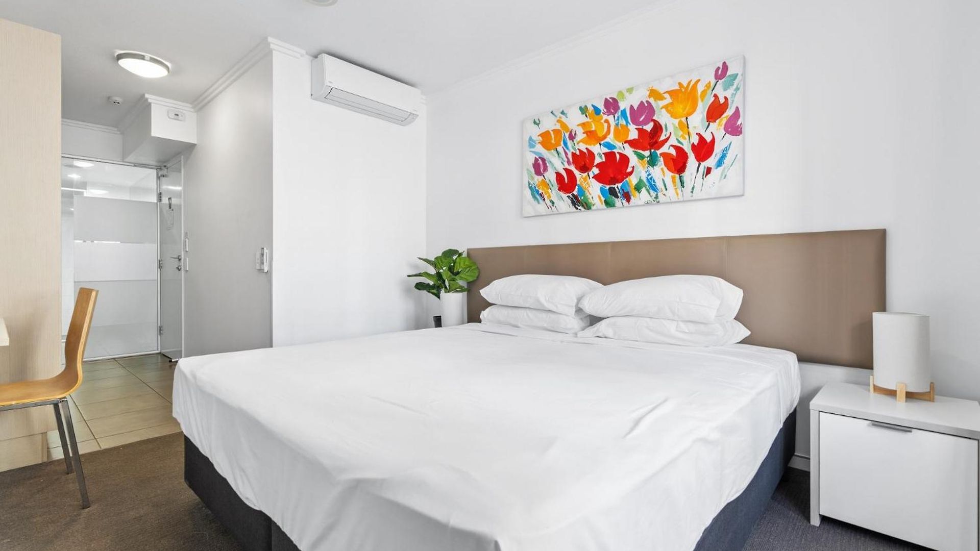 Stylish 1-bed In Vibrant South * Brisbane