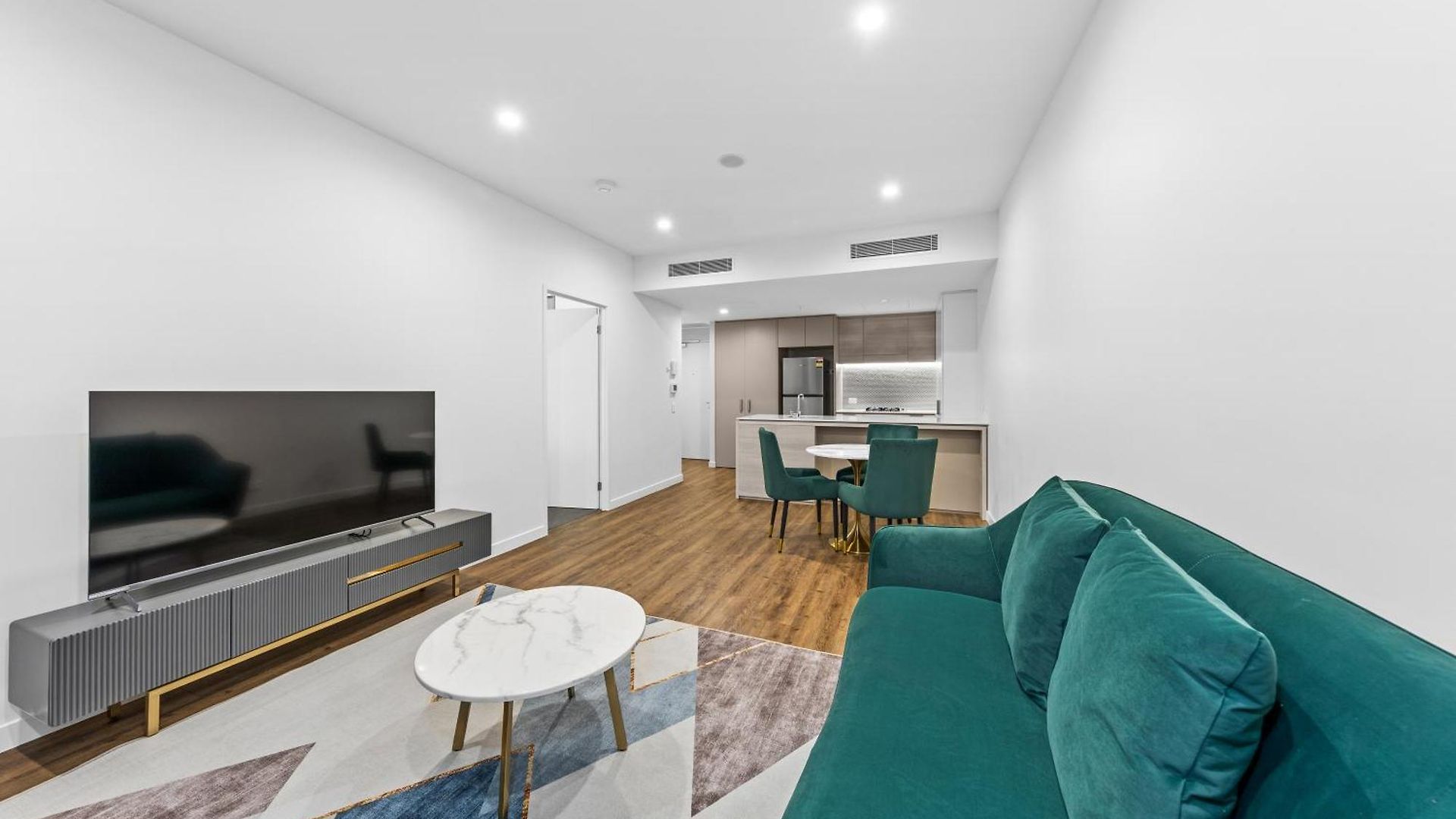 Breeze At Lucid 1br Getaway Apartment *