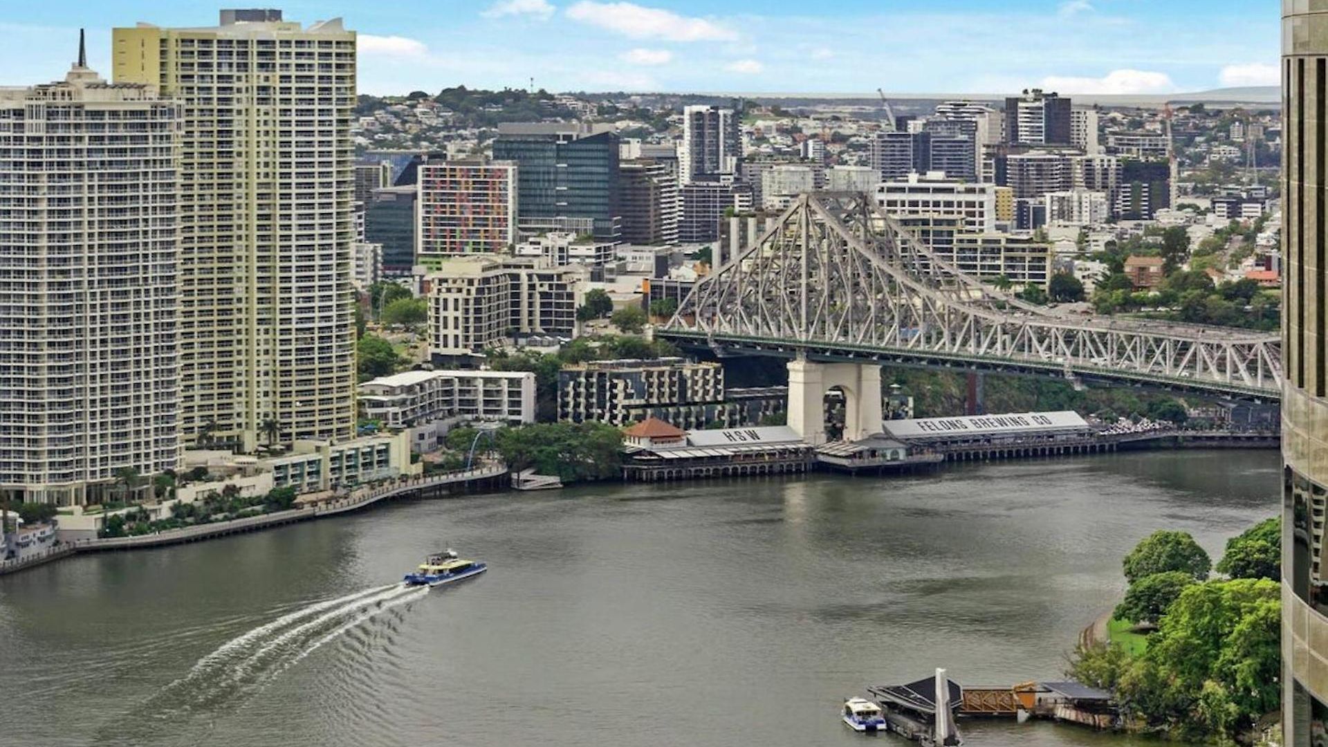 Glasshouse On Felix - Luxury With River Views, Pool And Parking | Winter Escape | Longer & Save | 1 June - 31 August * Brisbane