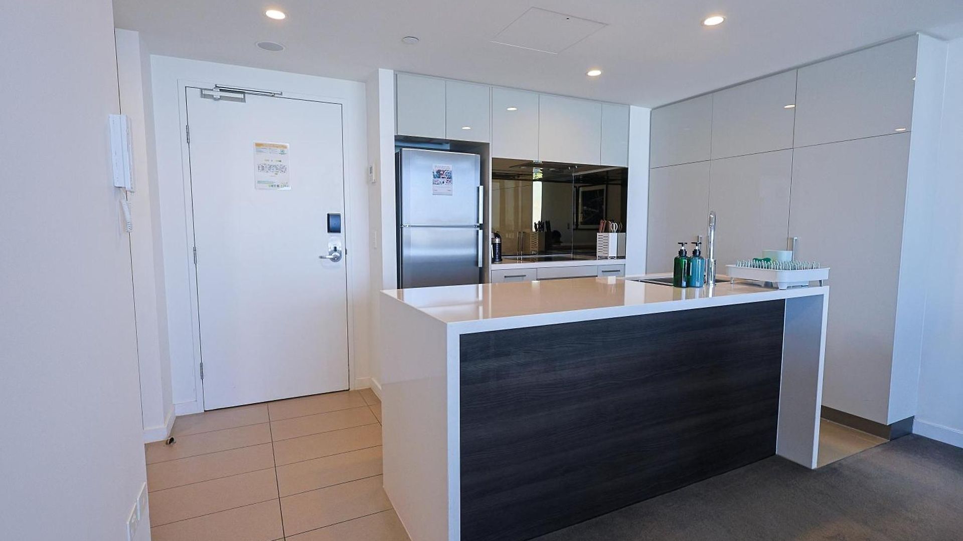 Riverview 2br With Pool And Parking Near Suncorp Apartment