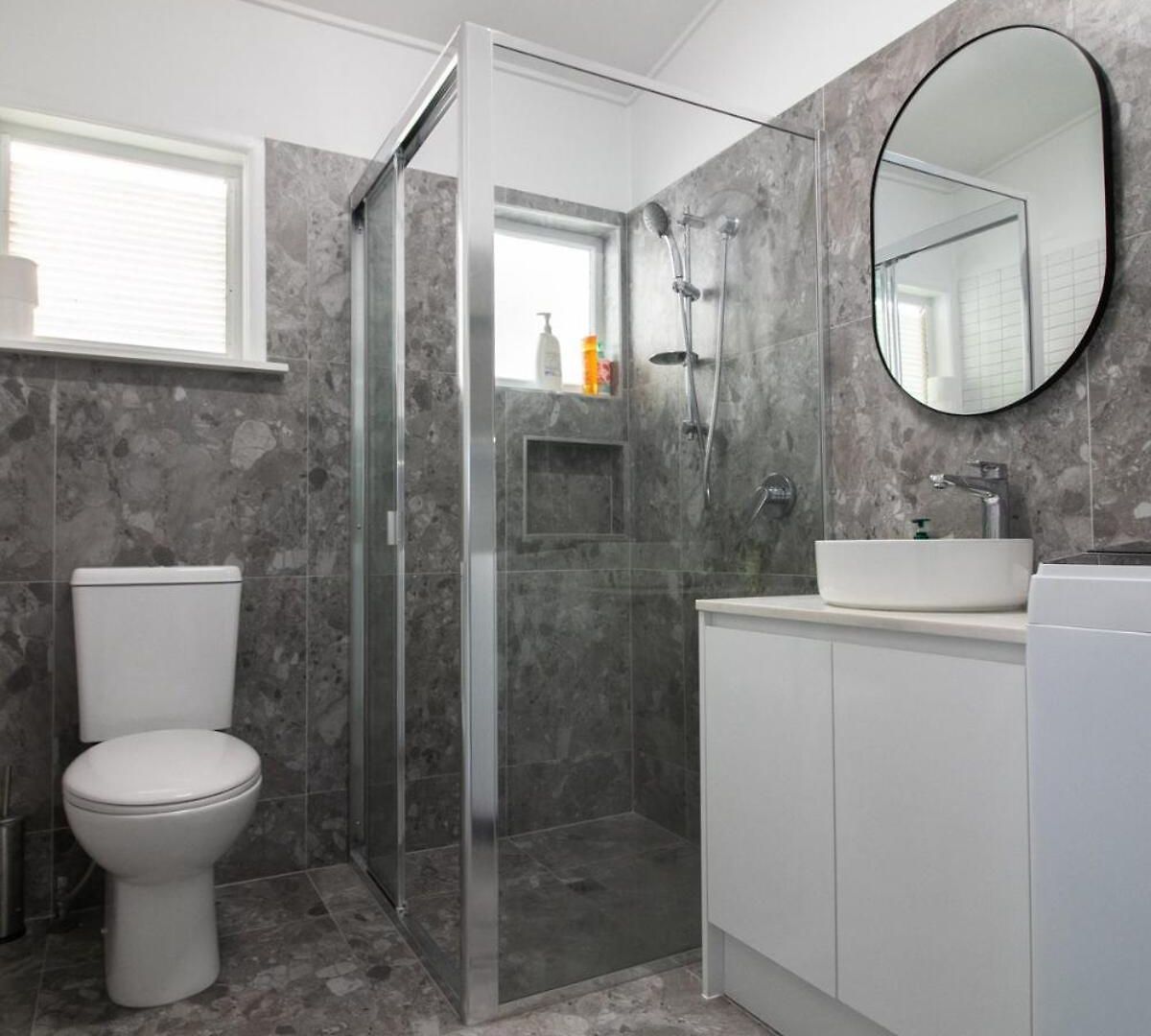 Entire New Renovated 2bedrm Unit Next To Southbank *