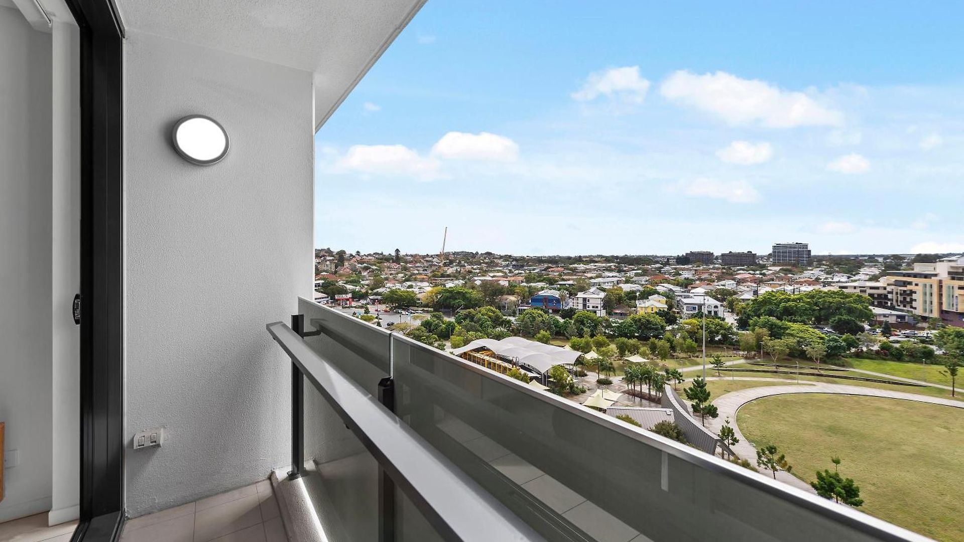 Apartment Riverside 1br With King Bed And Pool! Brisbane