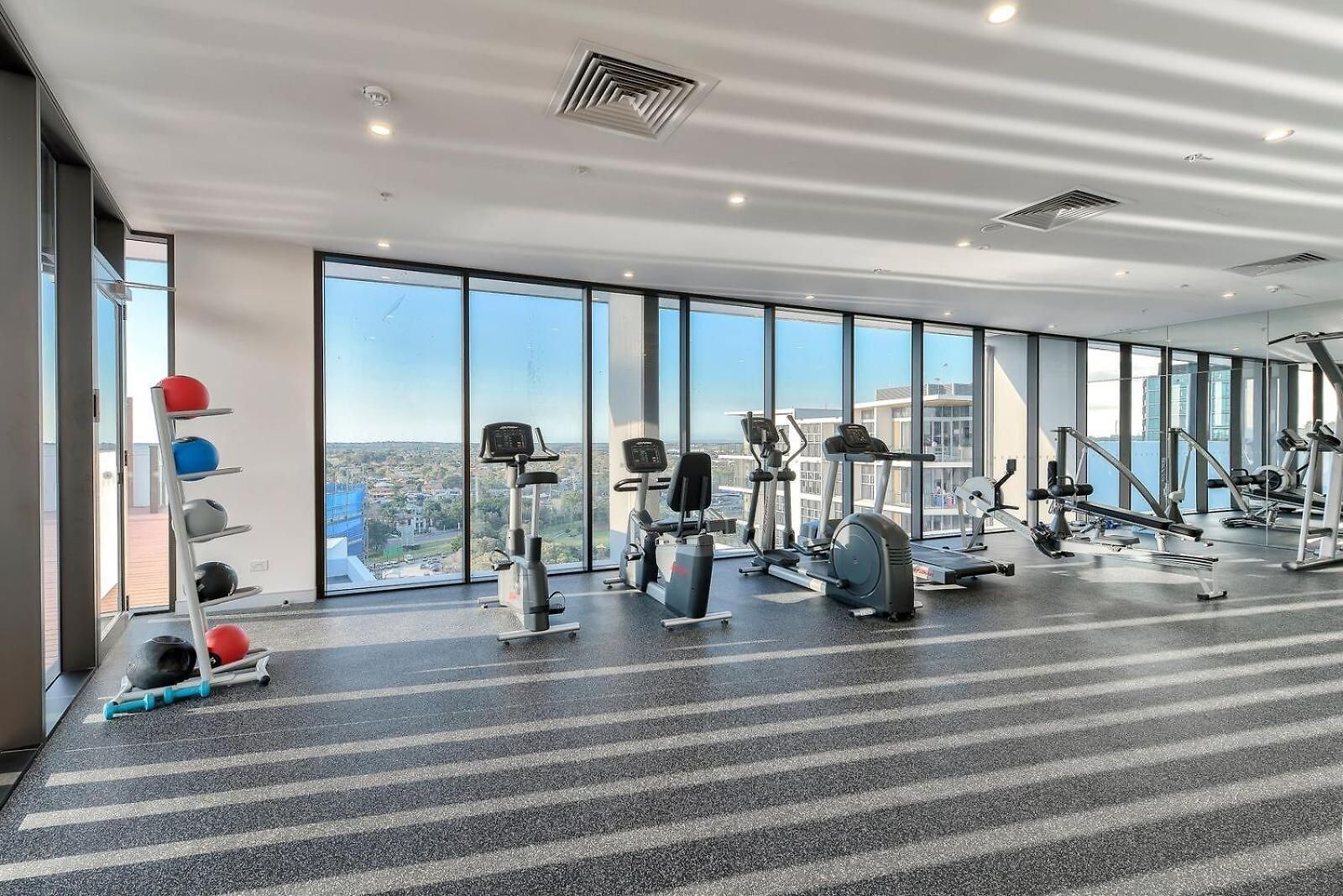 River View 1Br With Amazing Rooftop Pool & Parking Brisbane