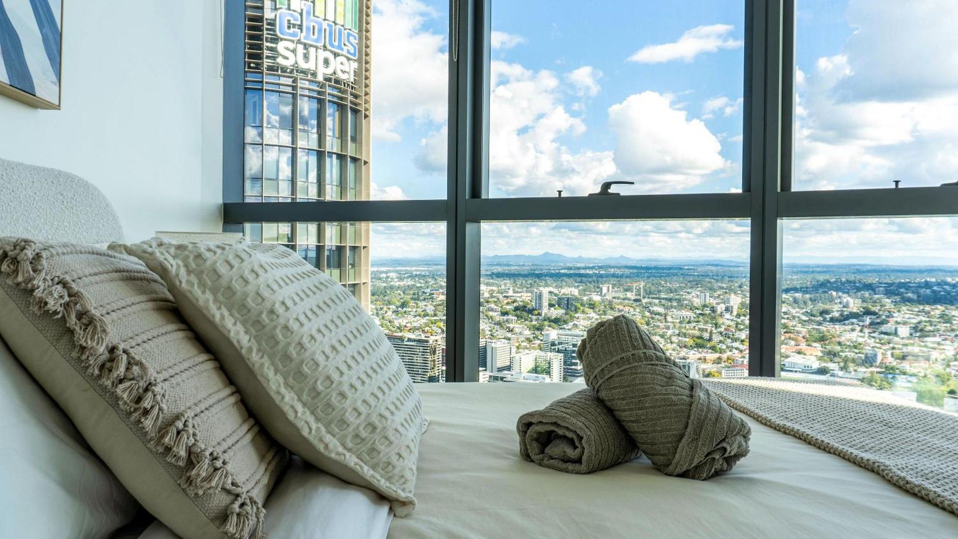 Level 46 Luxury Queens Wharf With Unblocked Southbank & River View