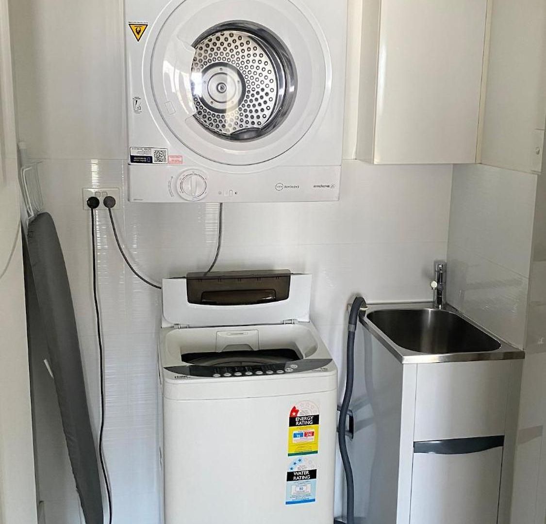 Riverview 2br With Pool And Parking Near Suncorp Brisbane