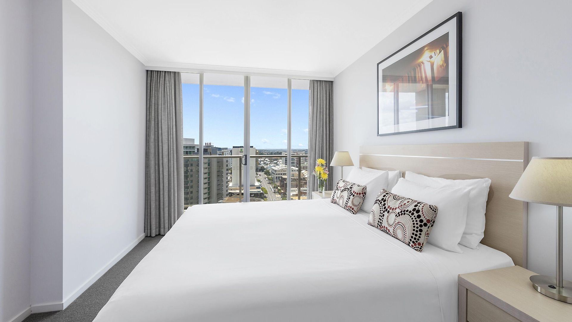 Oaks Lexicon Aparthotel 4*