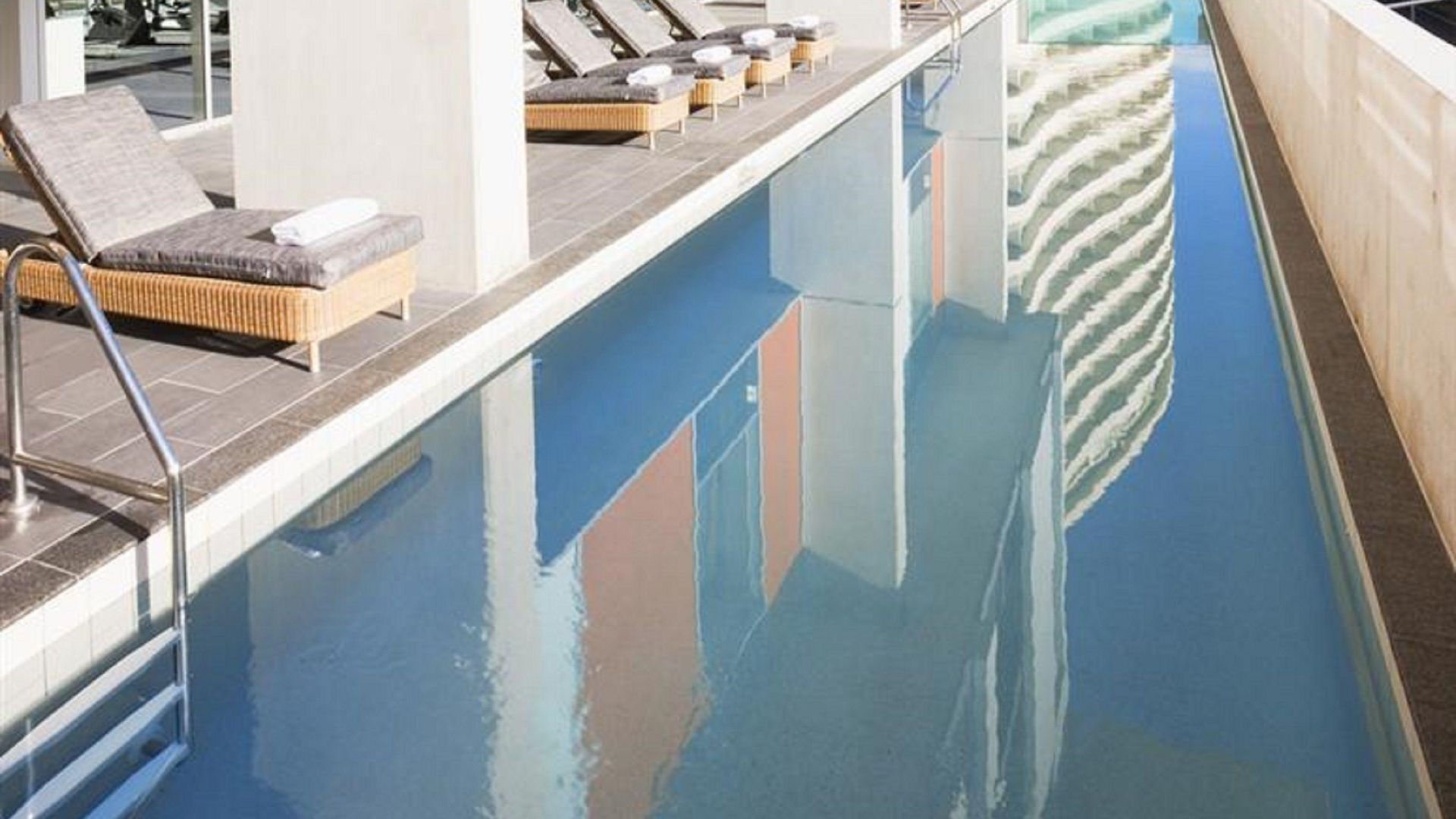 Mantra South Bank 4*