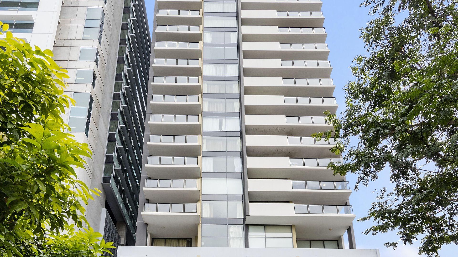 Aparthotel Oaks On Margaret 4*