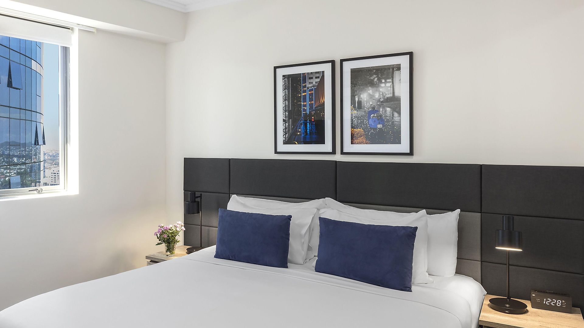 Aparthotel Oaks On Margaret 4*