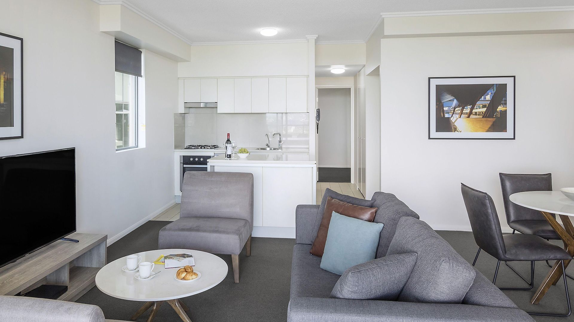 Oaks On Margaret Aparthotel 4*