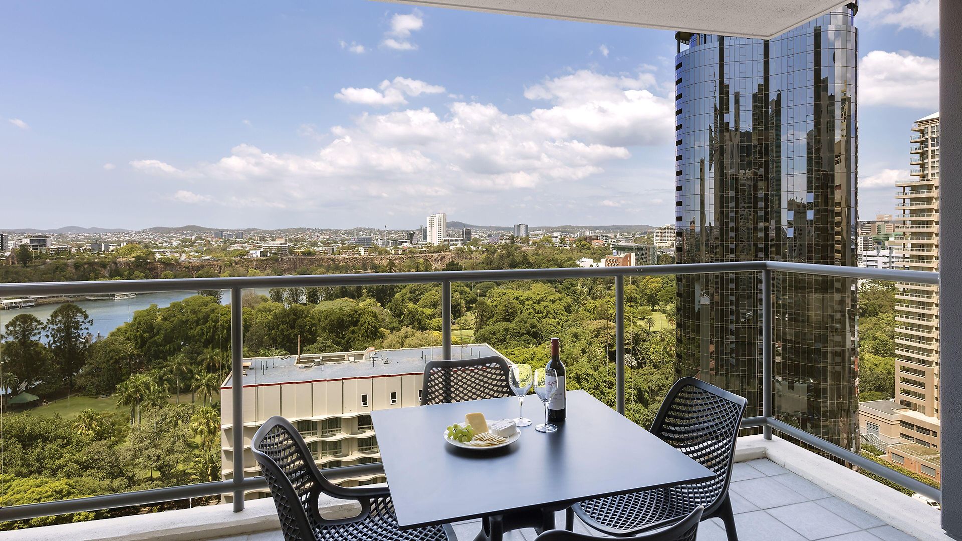 Oaks On Margaret Aparthotel Brisbane