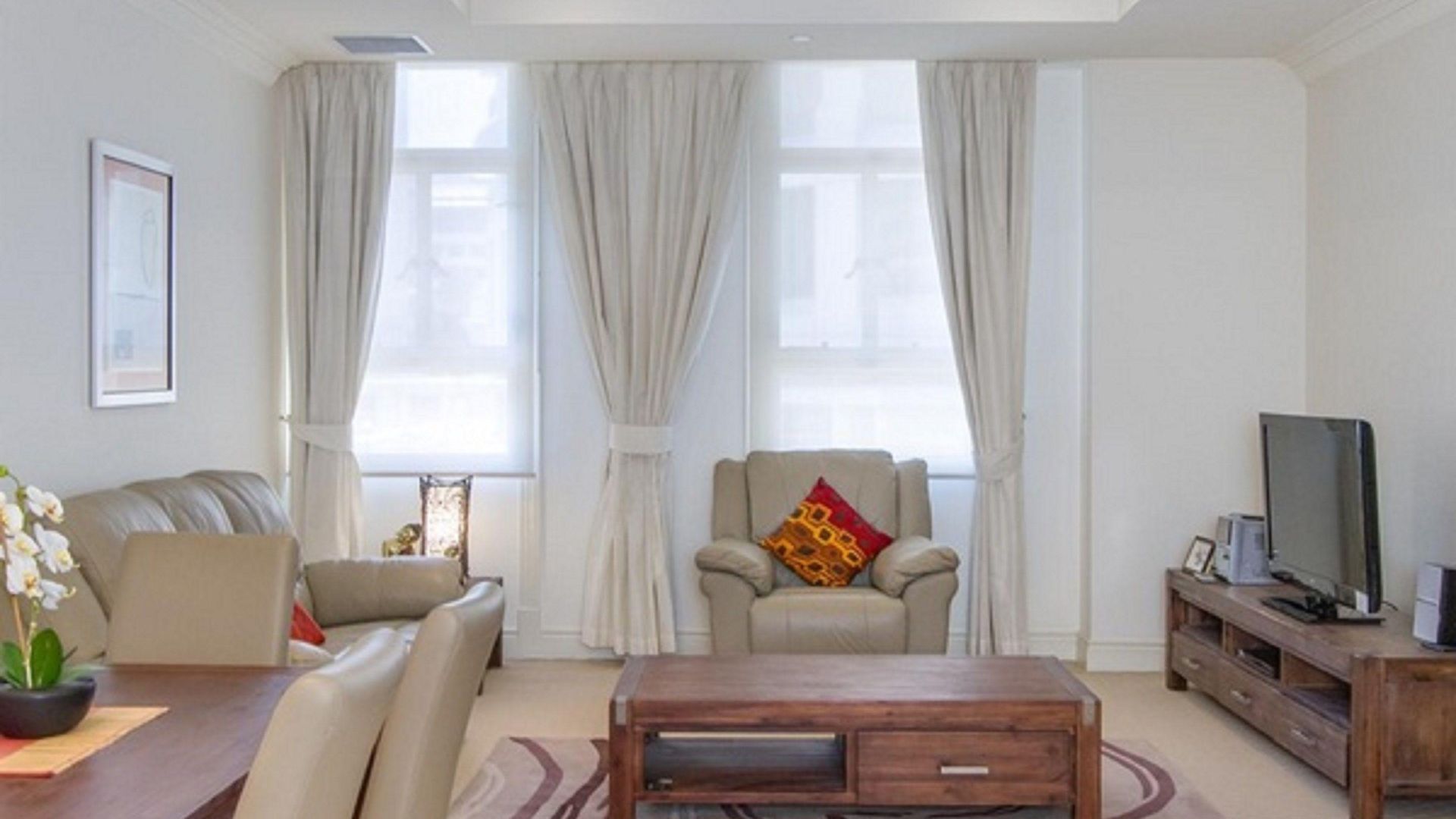 Macarthur Chambers 5*
