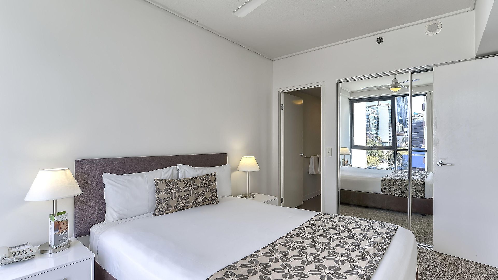Skd Aparthotel 5*