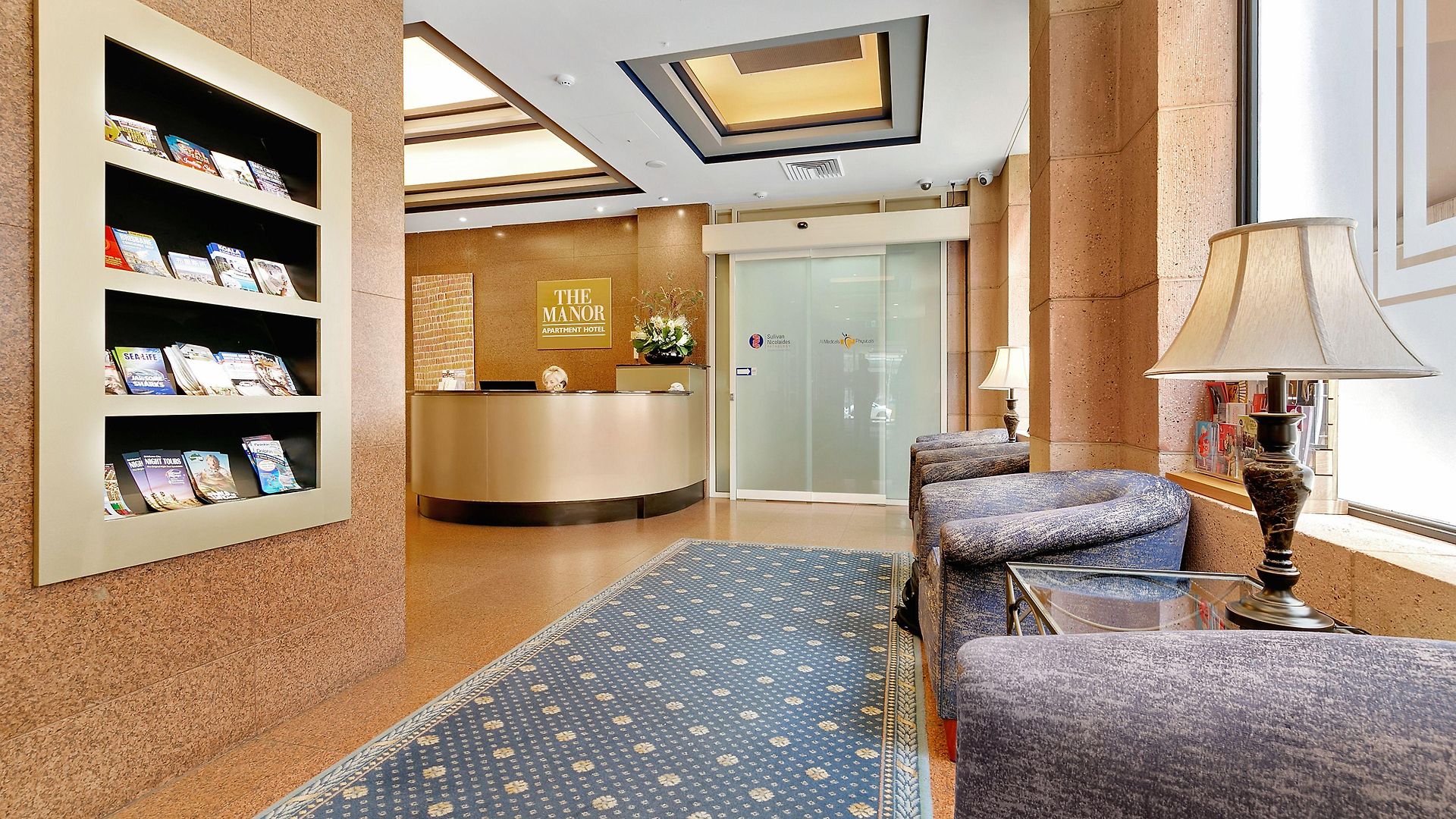 Manor 4*