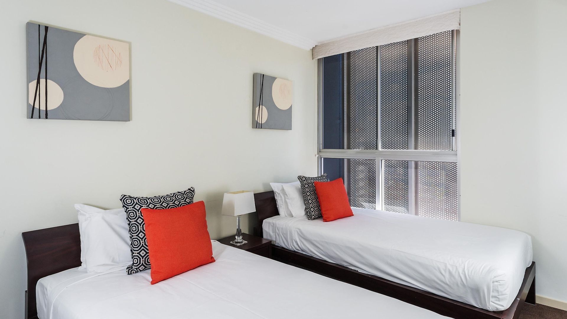 Aparthotel Mantra On Mary 4*