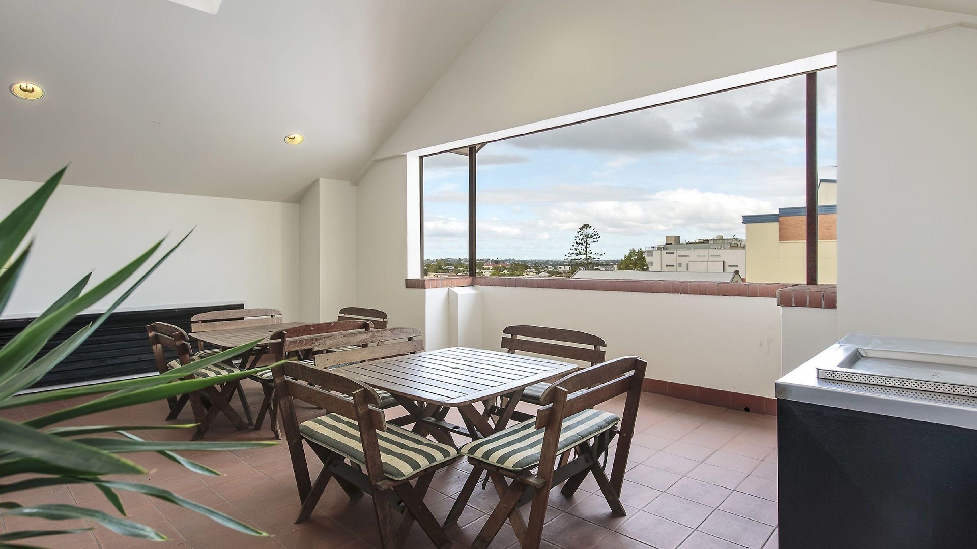Brunswick Aparthotel 4*