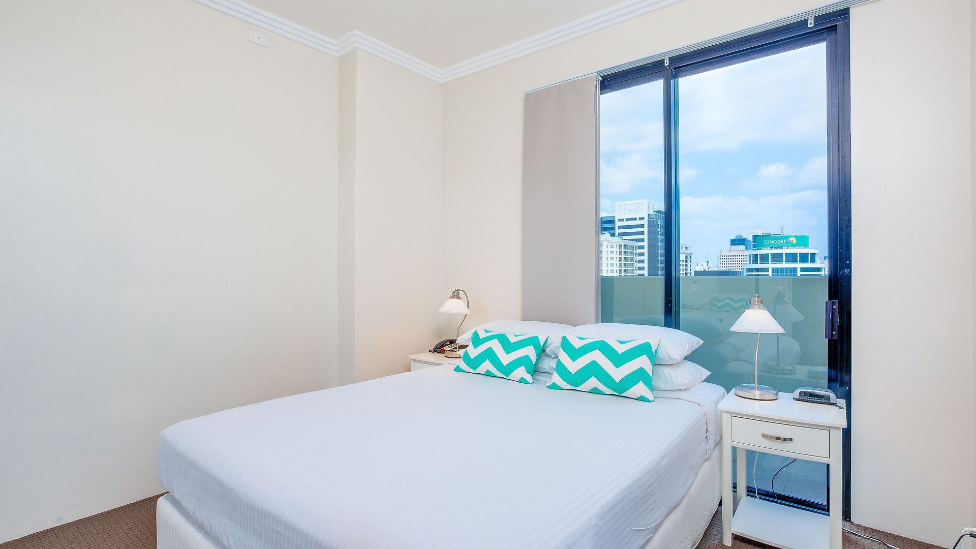 Republic Aparthotel 4*