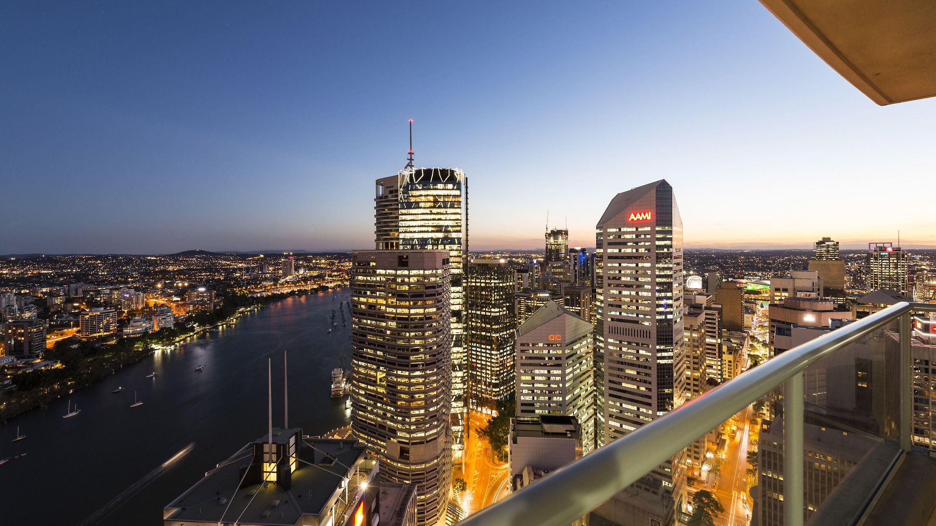 Oaks Aurora Aparthotel Brisbane