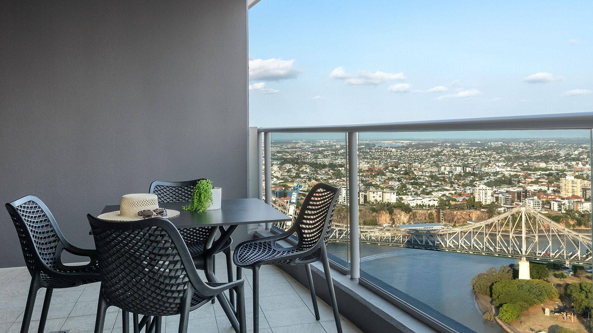 Aparthotel Oaks Aurora Brisbane