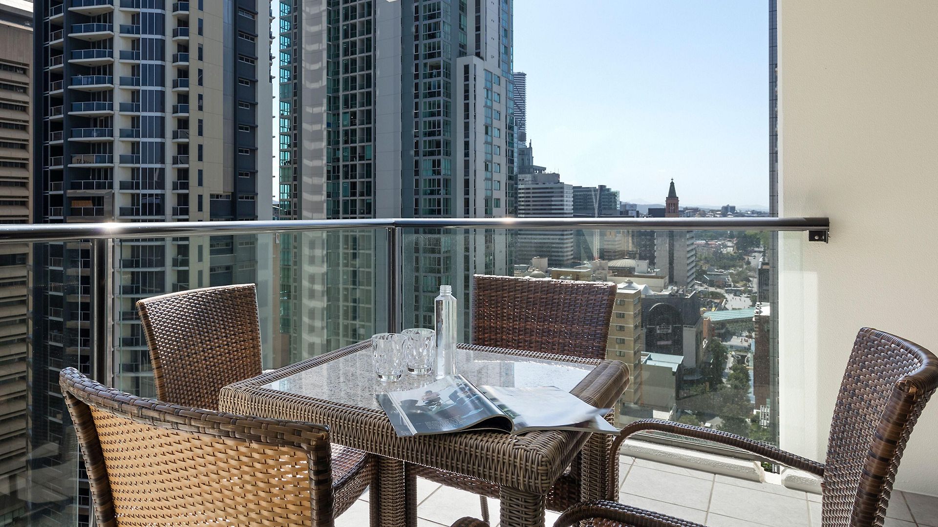 Oaks River Aparthotel Brisbane